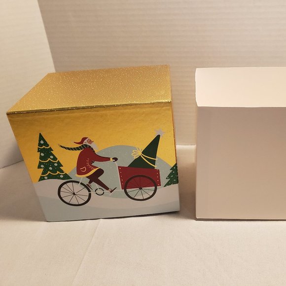 CHRISTMAS GIFT BOX CHRISTMAS DECOR BOX - SANTA AND CHRISTMAS TREES - Picture 3 of 16